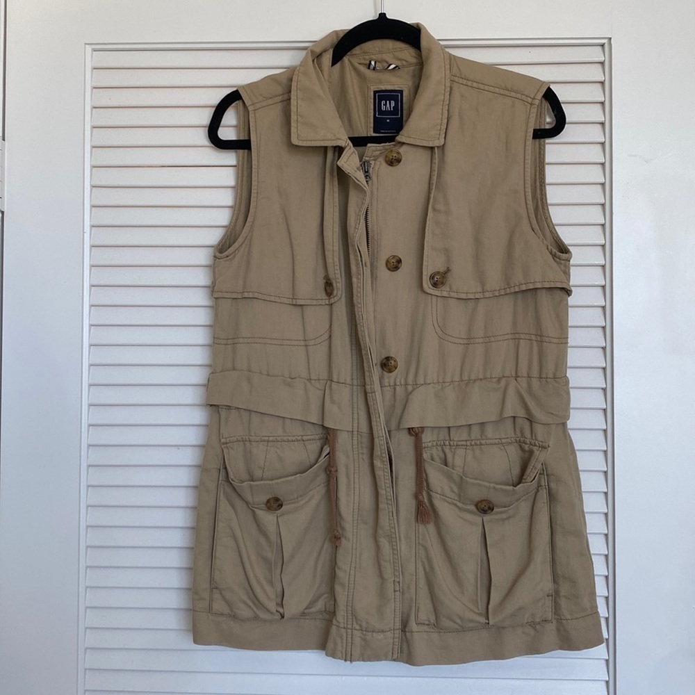 GAP Beige Utility Vest with Front Pockets